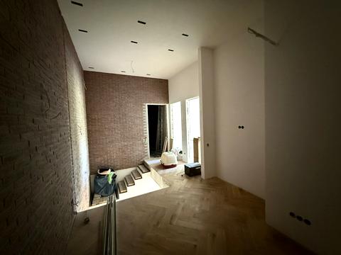 квартира за адресою Дегтярна вул., 9