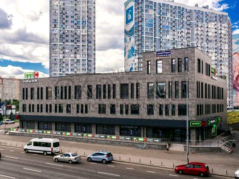 комерційна за адресою Миколи Бажана просп., 1Ц