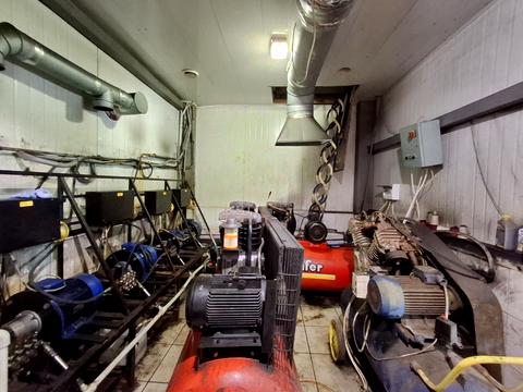 комерційна за адресою Миколи Закревського вул., 32