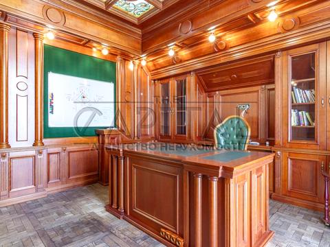 дом по адресу Велика Набережна, 13