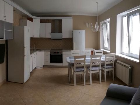 квартира за адресою Драгоманова вул., 31-Б