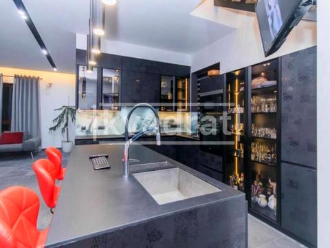 будинок за адресою Українських Героїв вул. (Мічуріна)