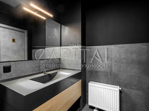 комерційна за адресою Михайла Максимовича вул. (Онуфрія Трутенка), 8