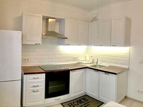 квартира за адресою Софії Русової вул., 7