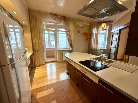 квартира по адресу Леси Украинки бульв., 23