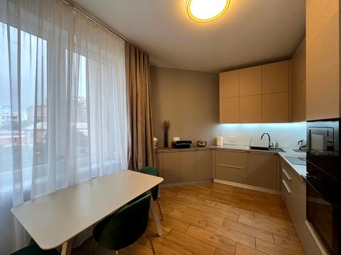 квартира за адресою Дмитрівська вул., 82