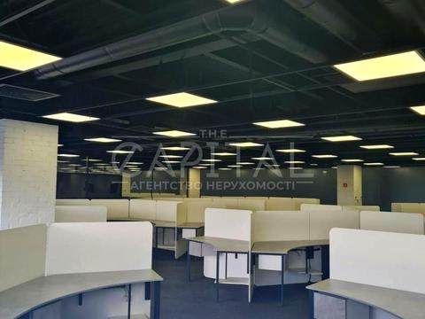 комерційна за адресою Київ, Вадима Гетьмана вул., 6