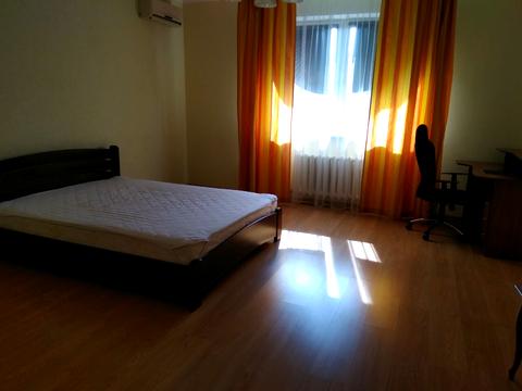 квартира за адресою Олександра Мишуги вул., 8