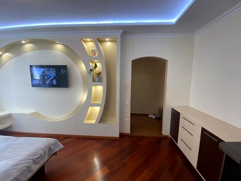 квартира за адресою Євгена Коновальця, 13