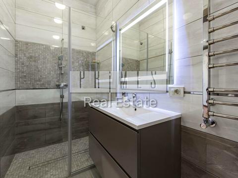 будинок за адресою Козача вул., 1