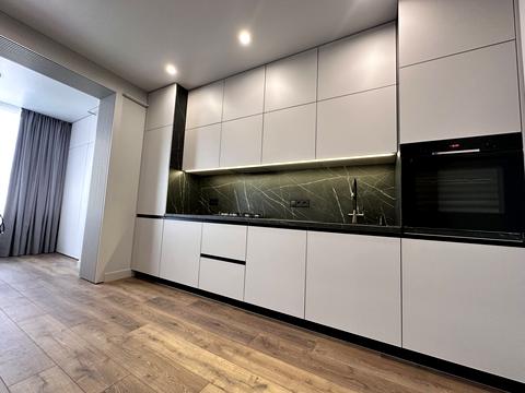 квартира по адресу Молодіжна ул., 5