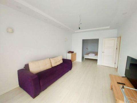 квартира за адресою Роксолани, 16