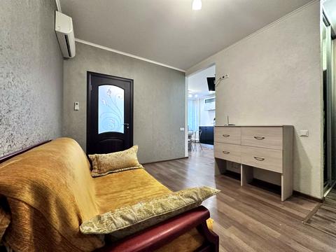 квартира за адресою Регенераторна вул., 4