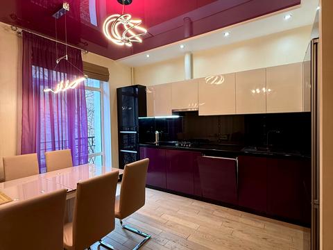 квартира за адресою Дегтярна вул., 10