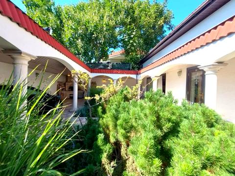 будинок за адресою Петрашевського, 10А