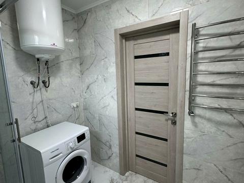 квартира за адресою Кобринської Н., 13
