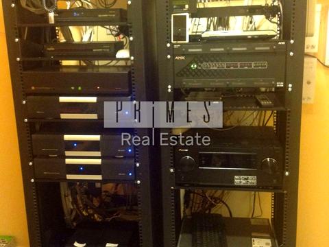 дом по адресу  ул.