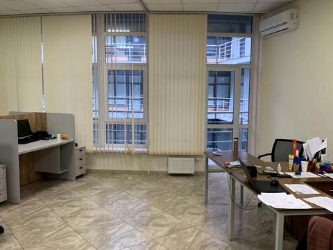 коммерческая по адресу Евгения Коновальца ул. (Щорса), 36-Д