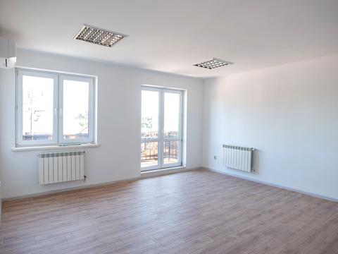 комерційна за адресою Євгена Чикаленка вул., 26