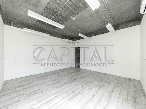 коммерческая по адресу Кловский спуск, 7a