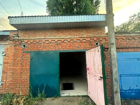 паркомісце за адресою Сабарівське шосе, 1