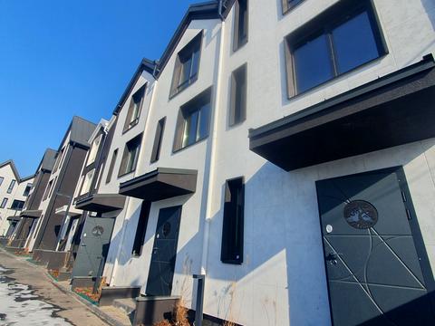 будинок за адресою Дніпровська вул. (Калініна)