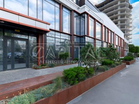 коммерческая по адресу Дегтяревская ул., 17-19