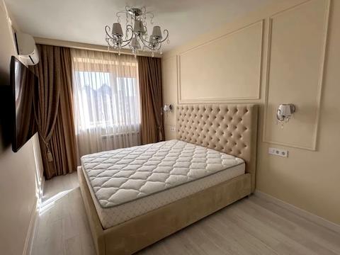 квартира по адресу Володимирська ул., 1