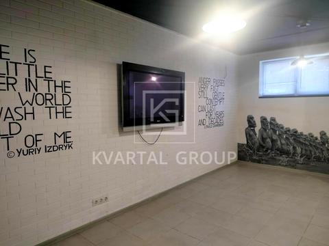 комерційна за адресою вул. Лісова, 4