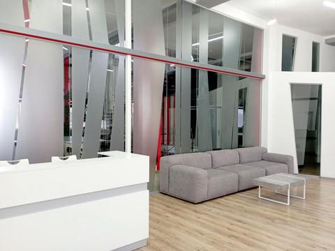 комерційна за адресою Сумська вул., 1