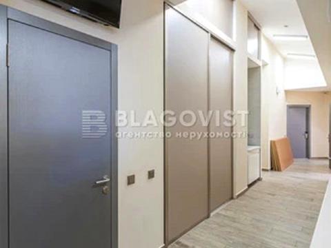 комерційна за адресою Щекавицька вул., 30/39