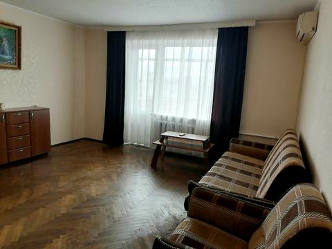 квартира по адресу Героев Полка "Азов ул. (Малиновского маршала), 11