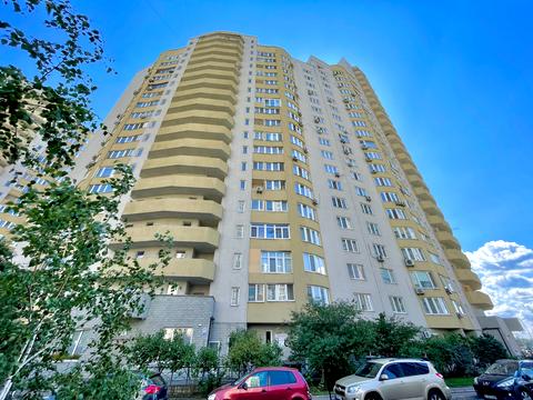 квартира за адресою Дніпровська набережна вул., 19