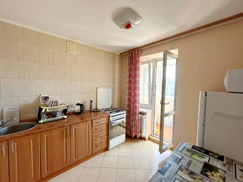 квартира за адресою Академіка Корольова вул., 34/1