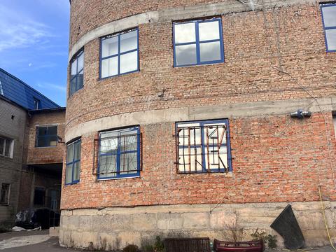 комерційна за адресою Соборна вул., 430а