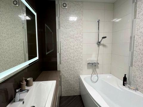 квартира за адресою Братів Міхновських вул. (Московська), 30а