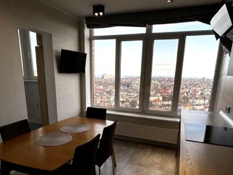 квартира за адресою Жаботинського вул. (Пролетарская улица), 56а