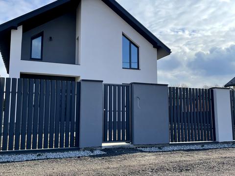 будинок за адресою Ожинна