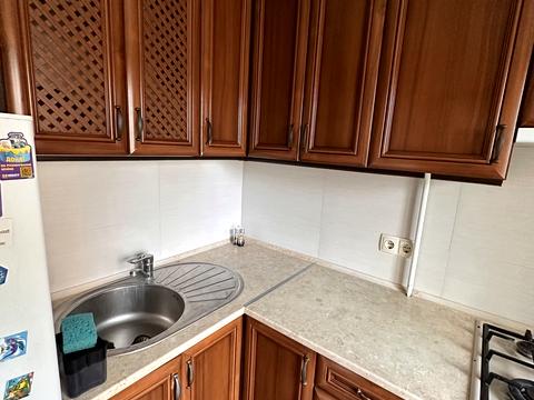 квартира за адресою Кам'янецька вул., 107