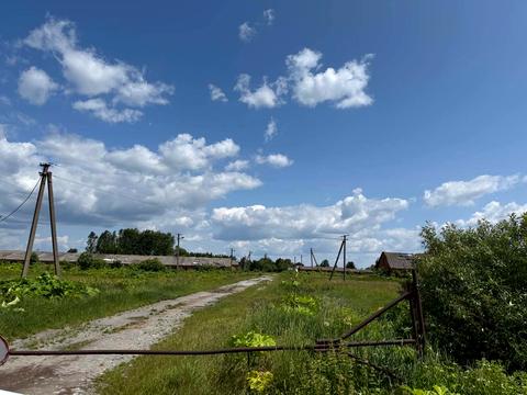 комерційна за адресою демчука, 1а