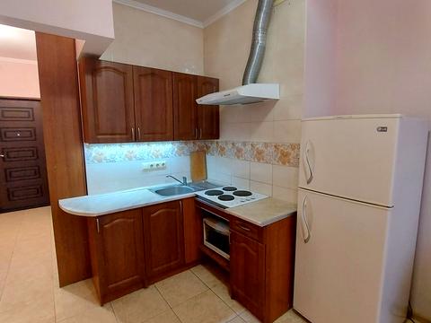 квартира за адресою Перлинна вул., 3