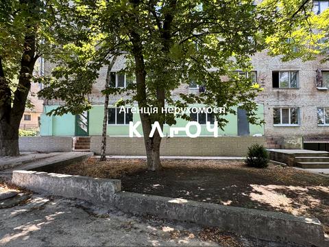 коммерческая по адресу Вячеслава Черновола ул., 1в