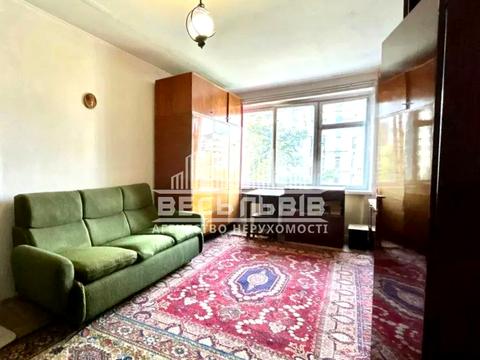 квартира за адресою Володимира Сосюри вул., 46