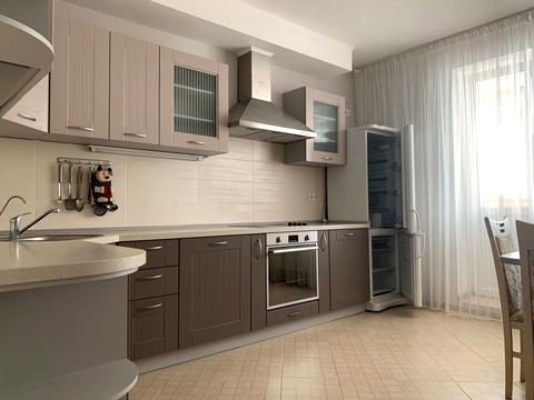 квартира за адресою Голосеевская , 13б