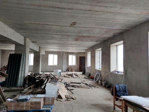 комерційна за адресою Першотравнева, 80