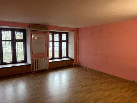 комерційна за адресою Торгова вул., 26