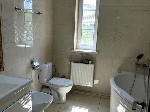 будинок за адресою Незалежності, 19Б