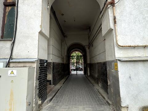 комерційна за адресою Мирослава Скорика вул. (Петра Чайковського), 17