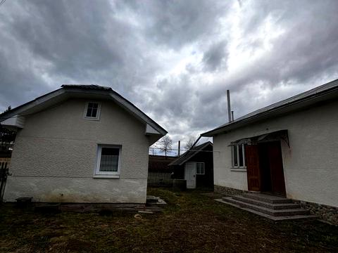 дом по адресу Центральна