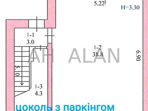 будинок за адресою Листопадна вул.
